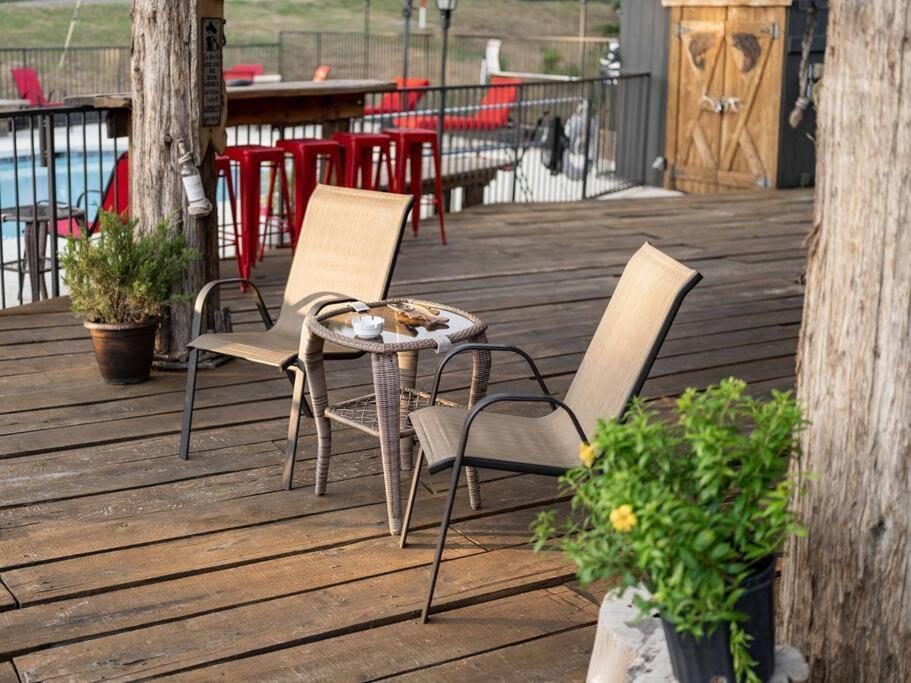 Stonegate Lodge 2 Queen Beds Fast Wifi 50" Tv Salt Water Pool Room #207 Юрика-Спрінгс Екстер'єр фото